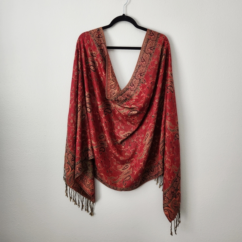 Beautiful Paisley Jewel Toned Reversible Scarf / Wrap With Fringe Trim - Picture 4 of 10